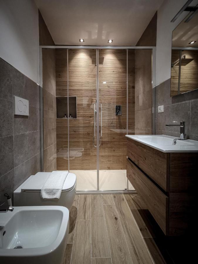 L Arche Comfort & Relax Brown Home Di Via Varesina Милан Экстерьер фото